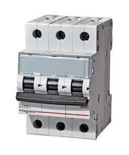 Автоматический выключатель TX³ 3P 40А (B) 10кА